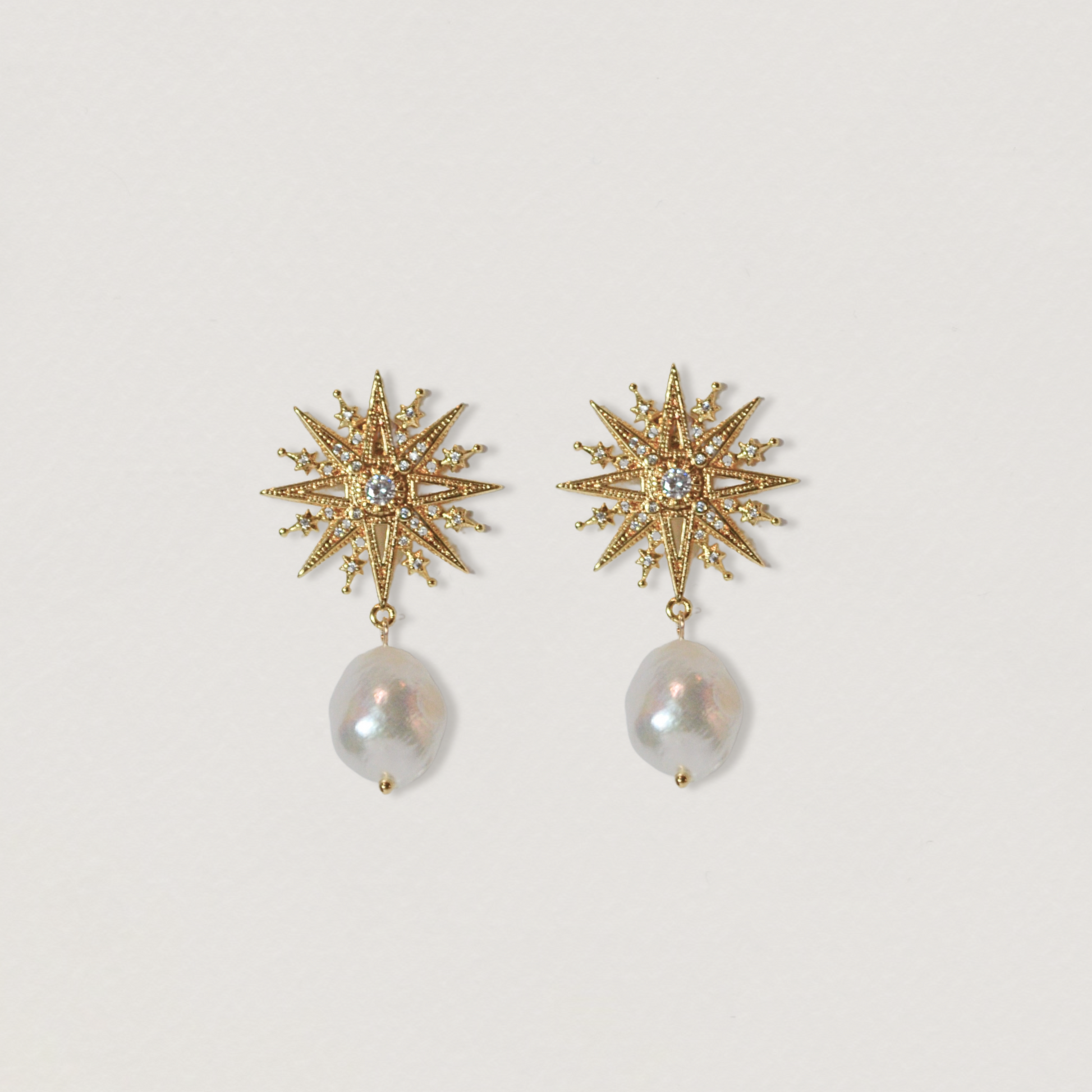 Clementine collection, single pearl, bold gold star earrings
