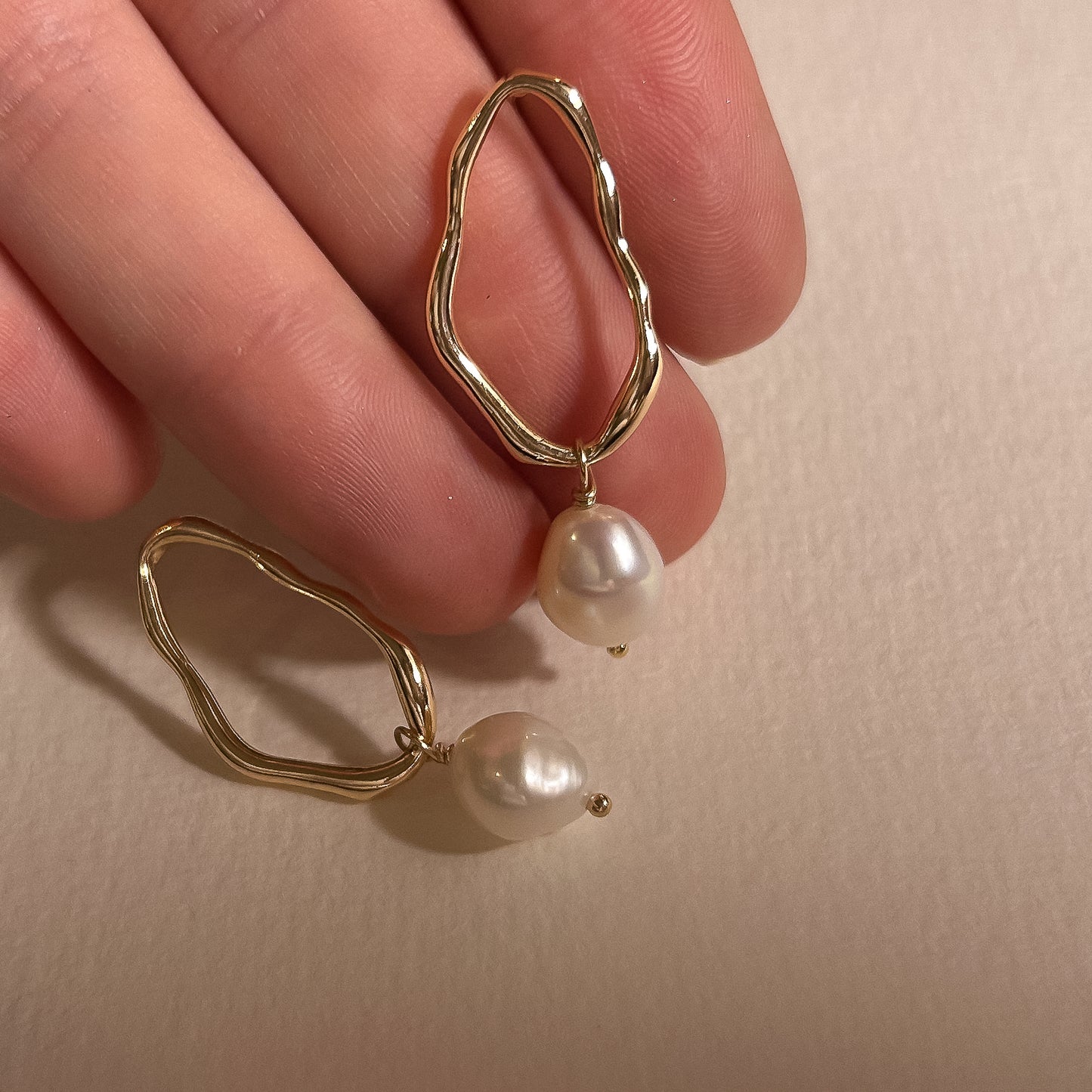 Alcie Pearl Earrings