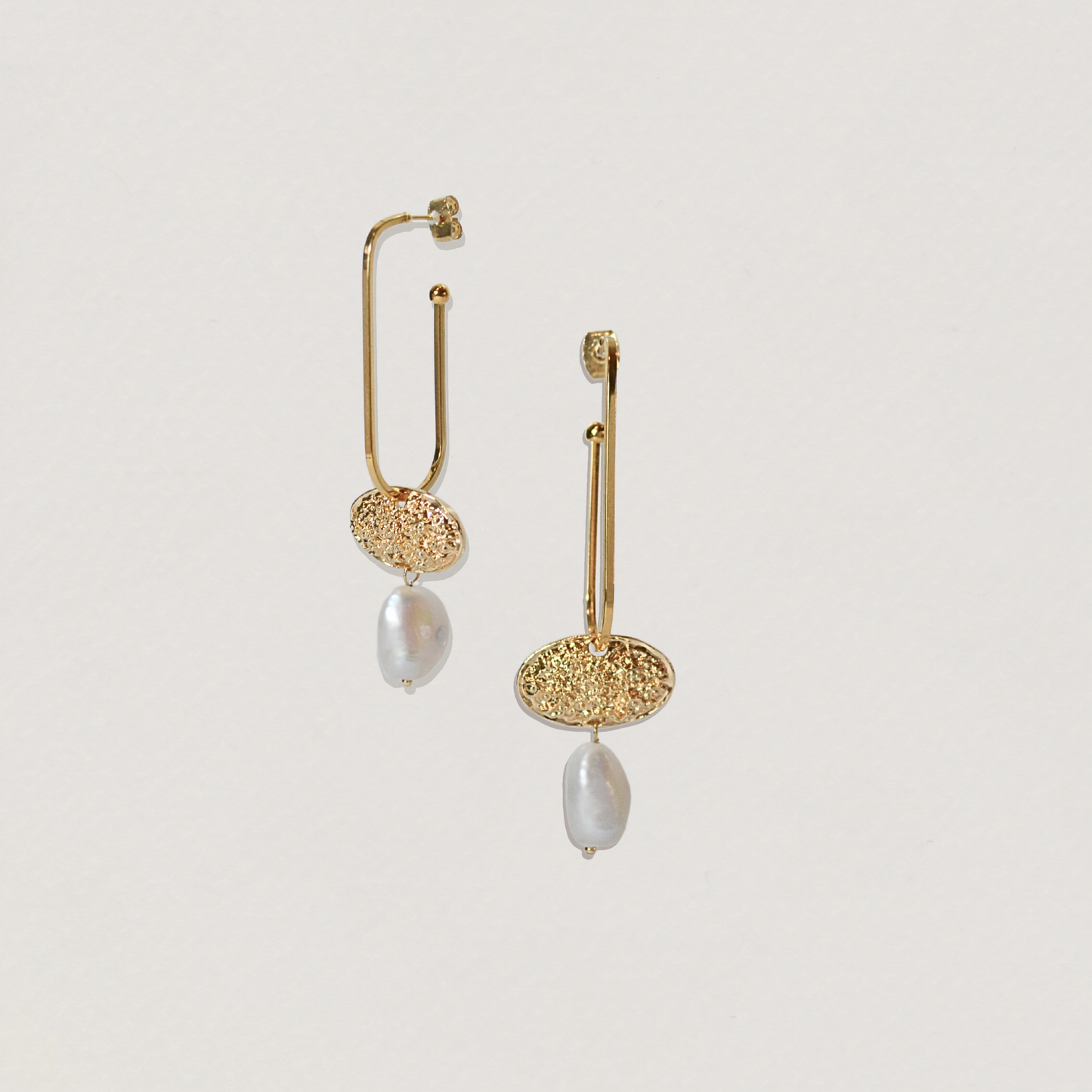 Wedding pearl earrings, drop gold and pearl