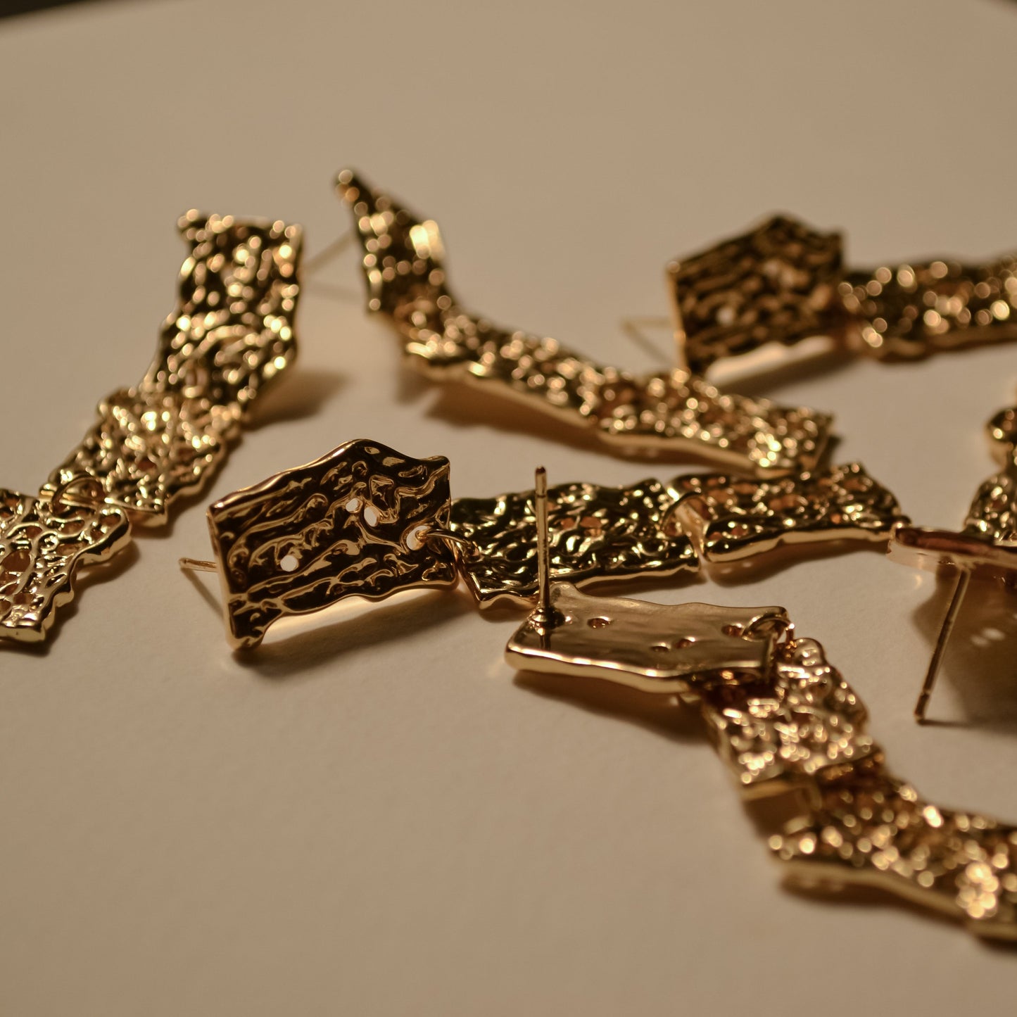 Baquaya Drop Earrings