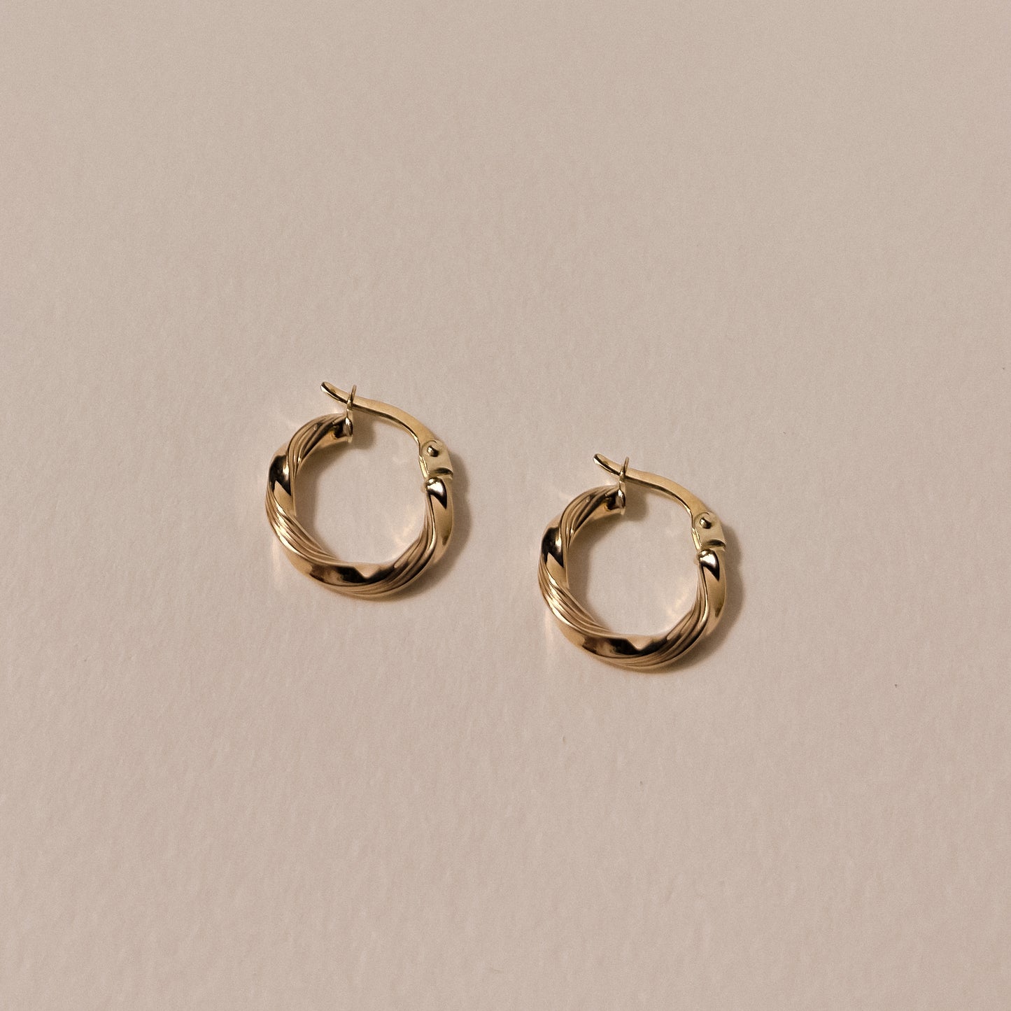 Fete Solid Gold Twist Hoops