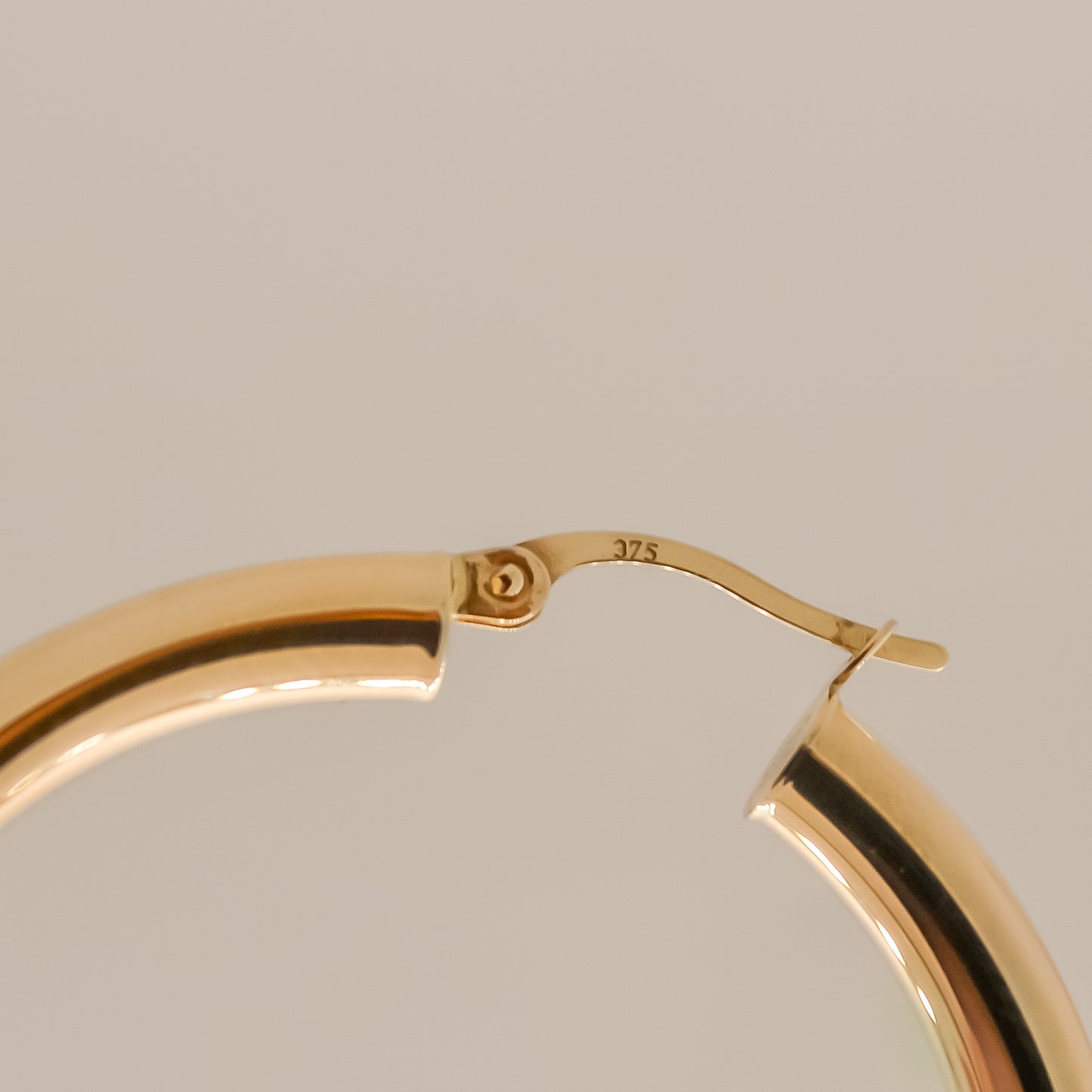 Marley Chunky Solid 9k Gold Hoop Earrings