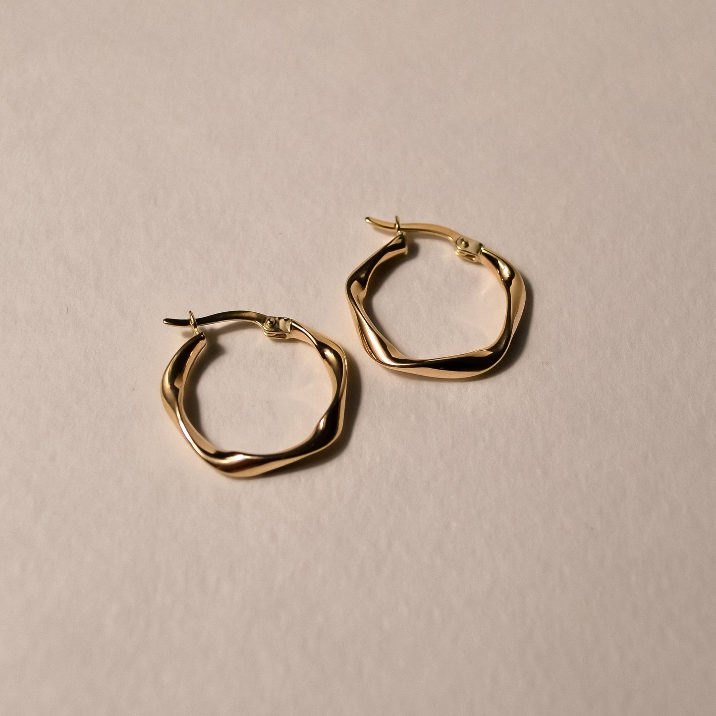 Solid 9k Gold Portray Hoop Earrings - Large