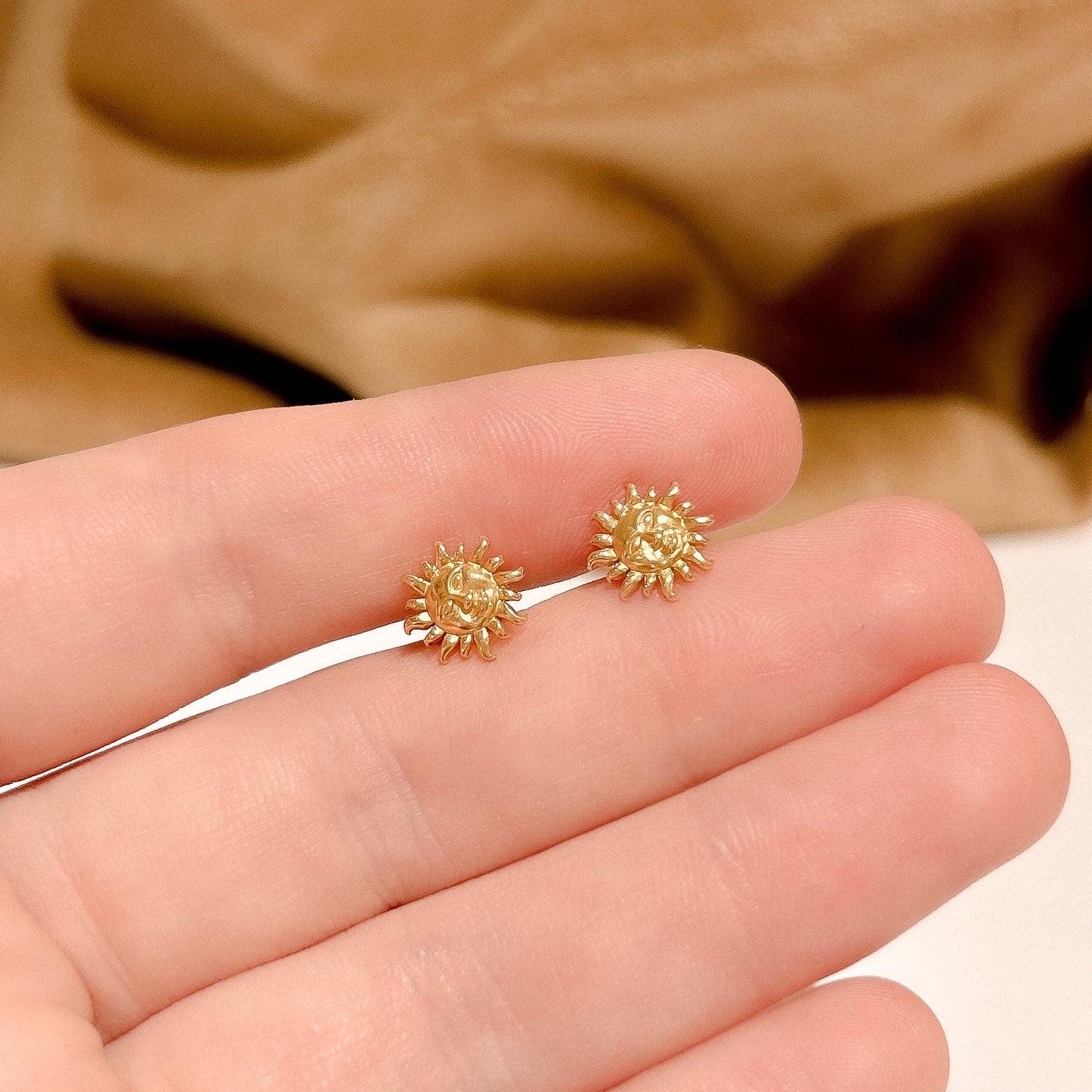 Salute Gold Sun Studs