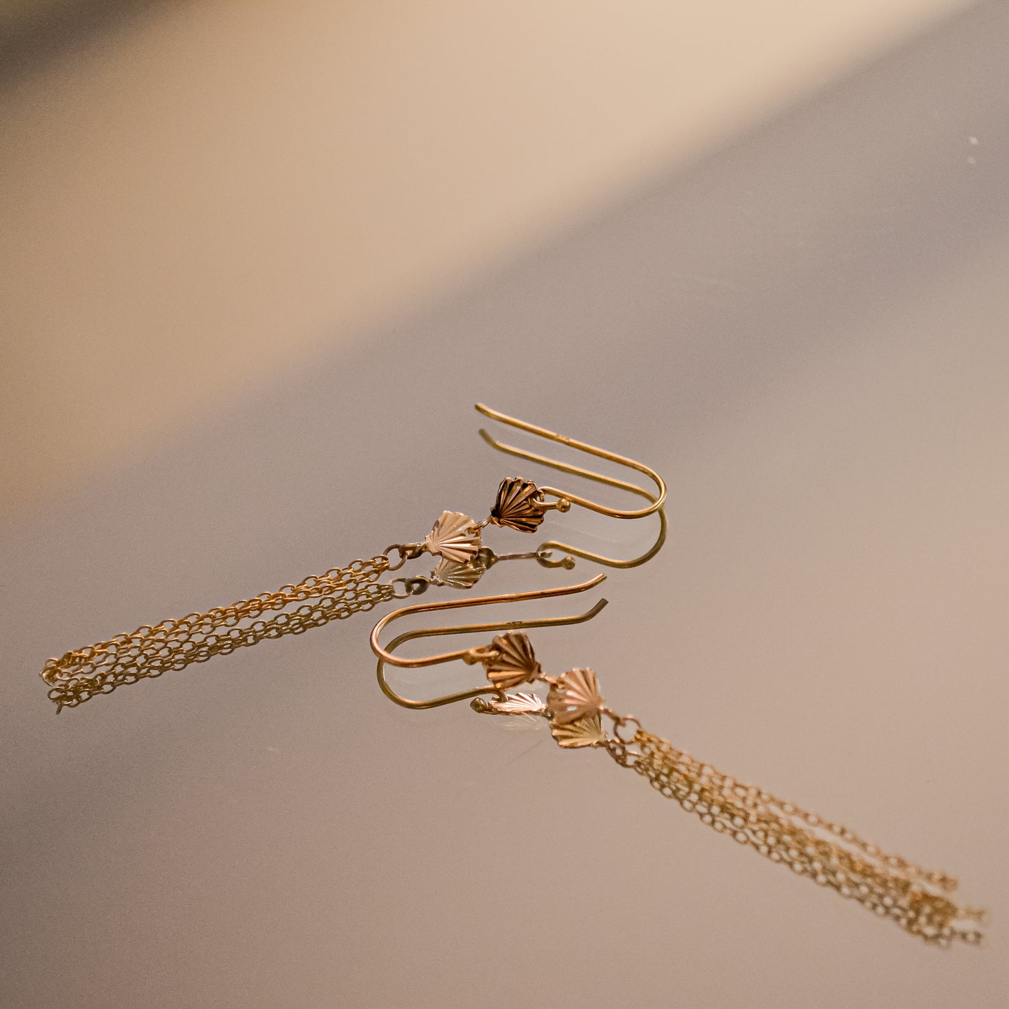 Shell Chain Drop Earrings