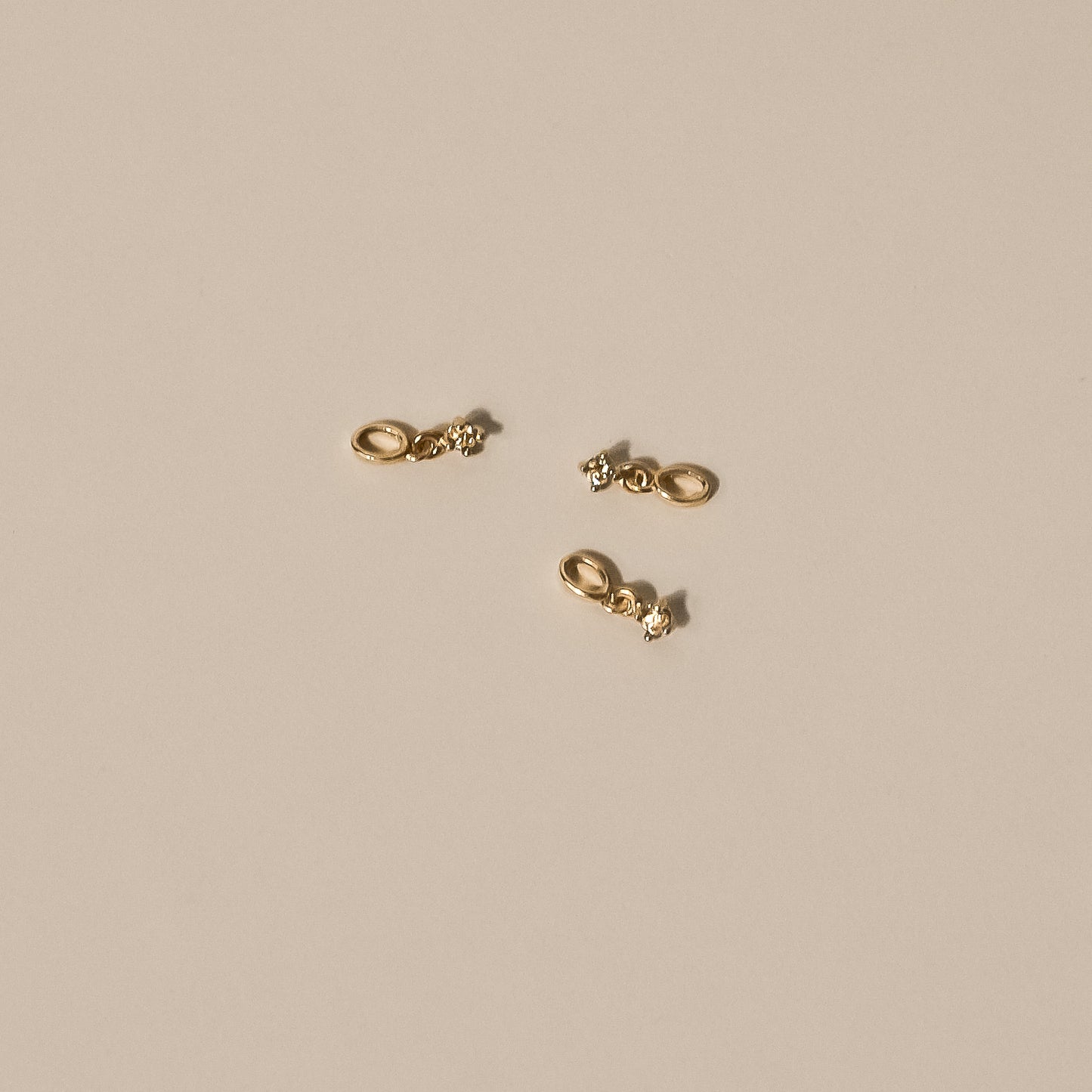speck diamond styled tiny charm
