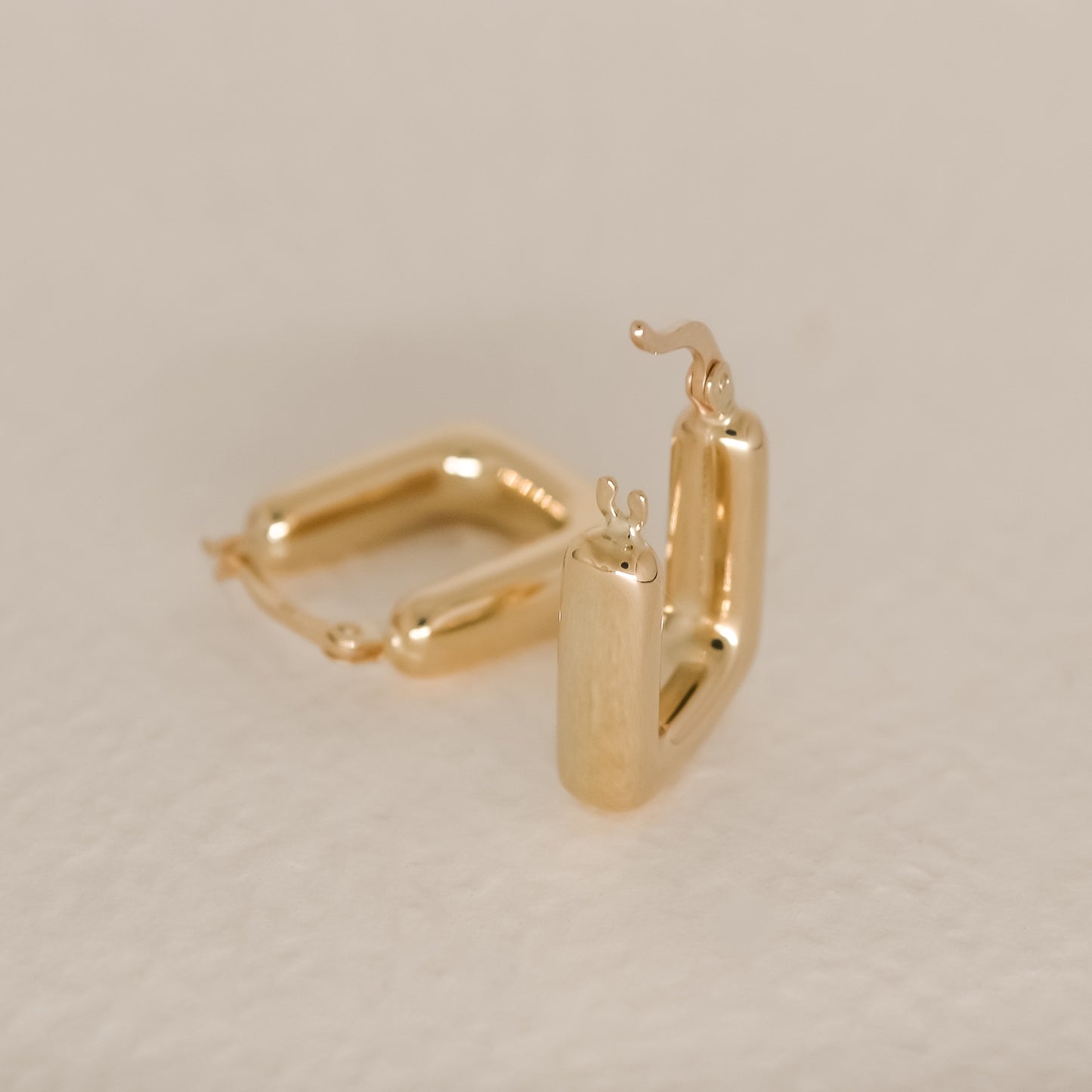 Teo 9k Solid Yellow Gold Hoops