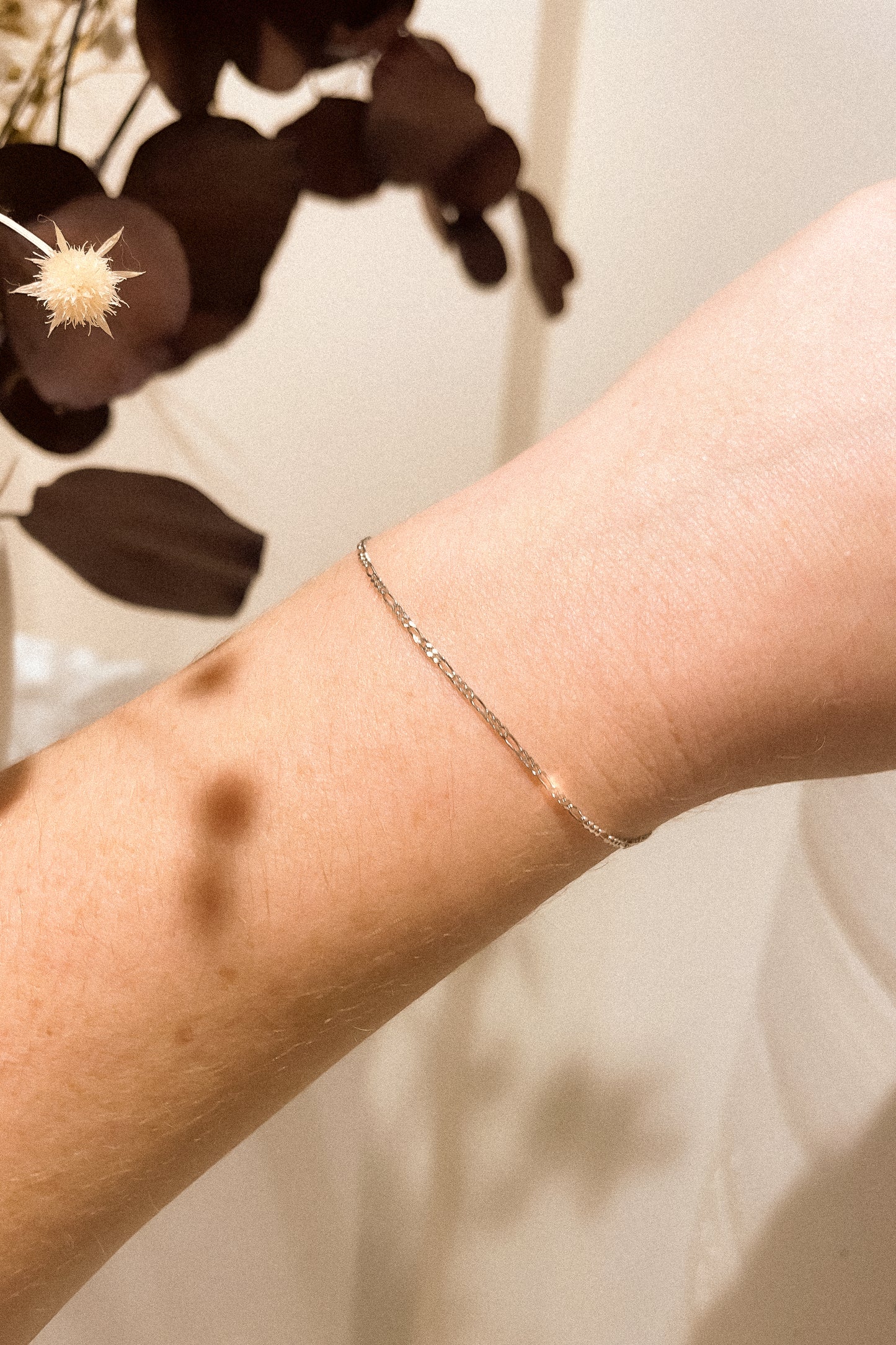 Fine Figaro Chain Bracelet in Solid 9k White Gold