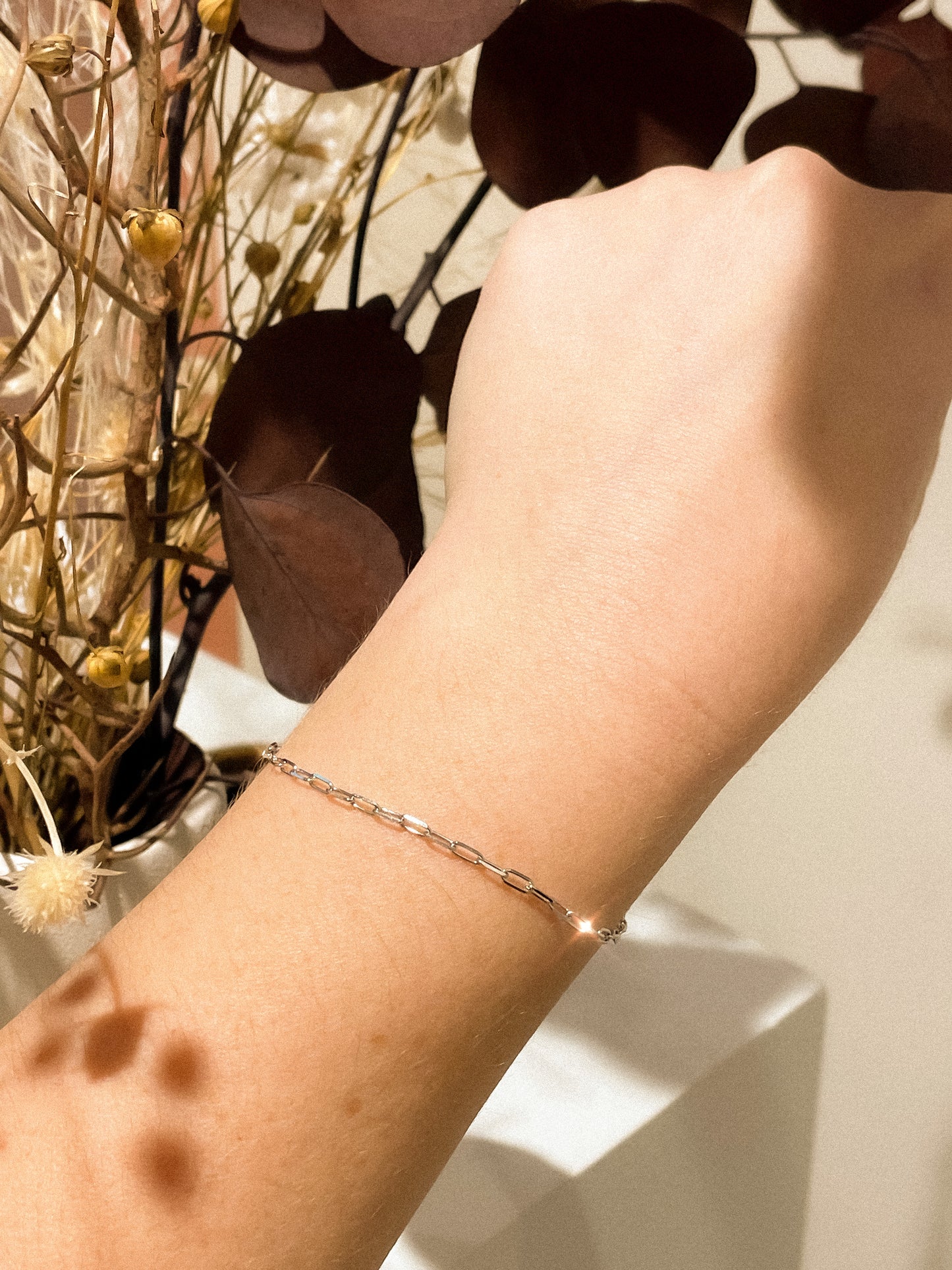 Fine Paperclip Chain Bracelet in Solid 9k White Gold
