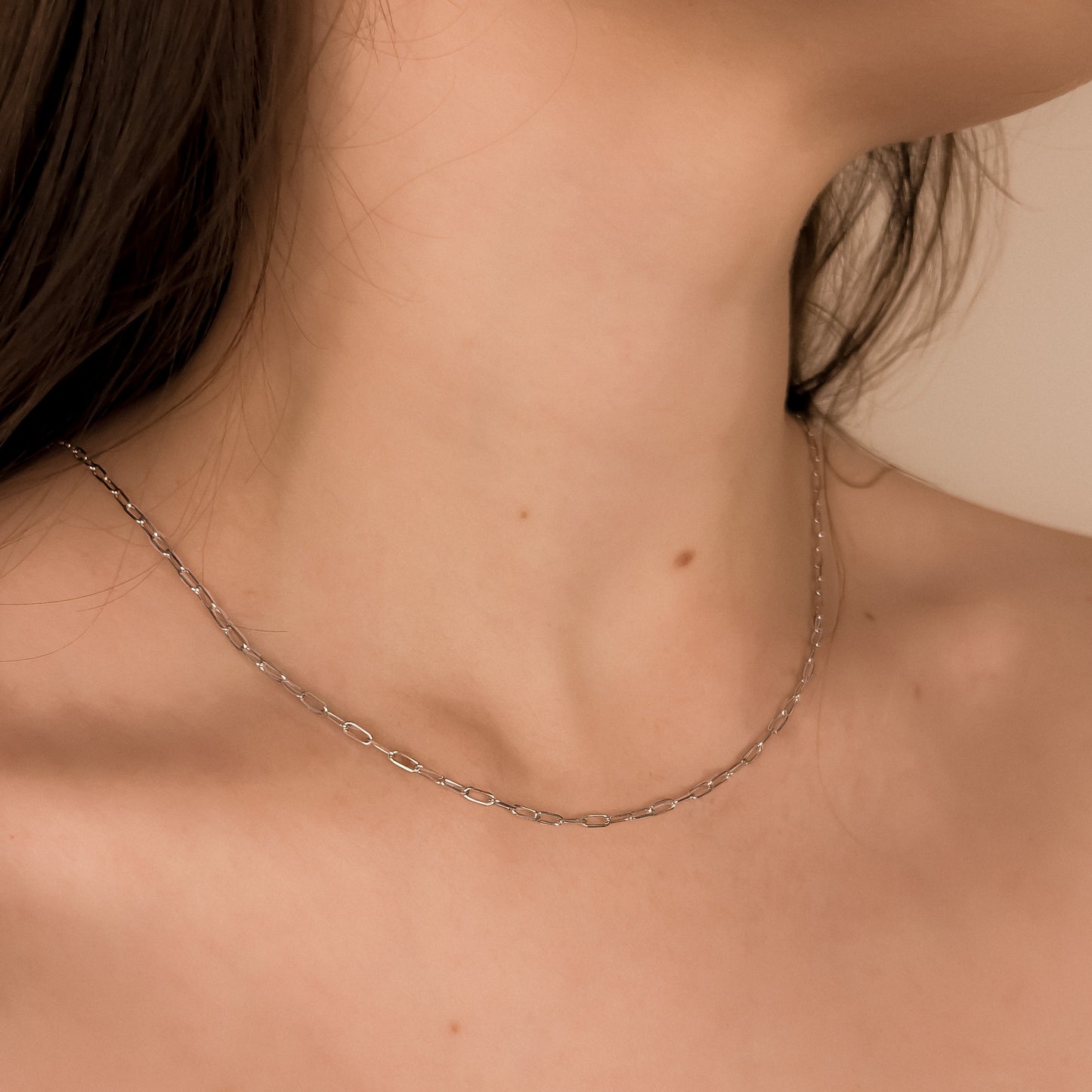 Fine Paperclip Chain Necklace in Solid 9k White Gold