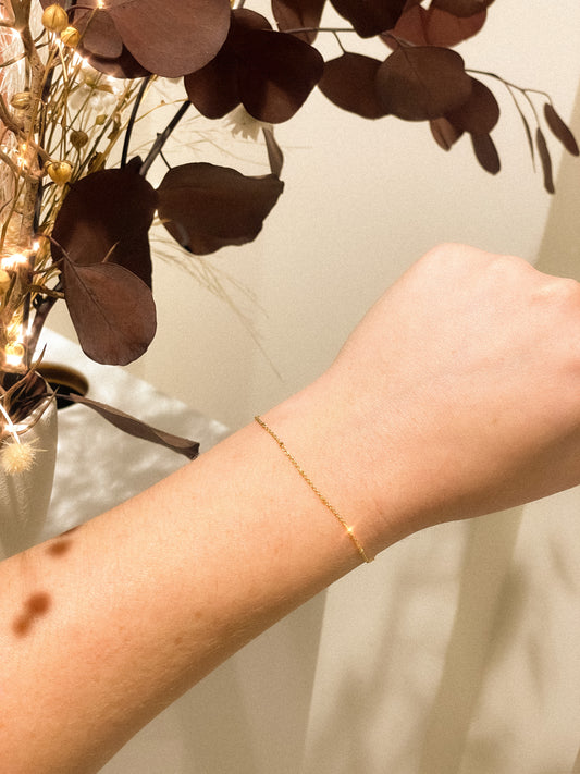 Satellite Chain Bracelet in Solid 9k Yellow Gold