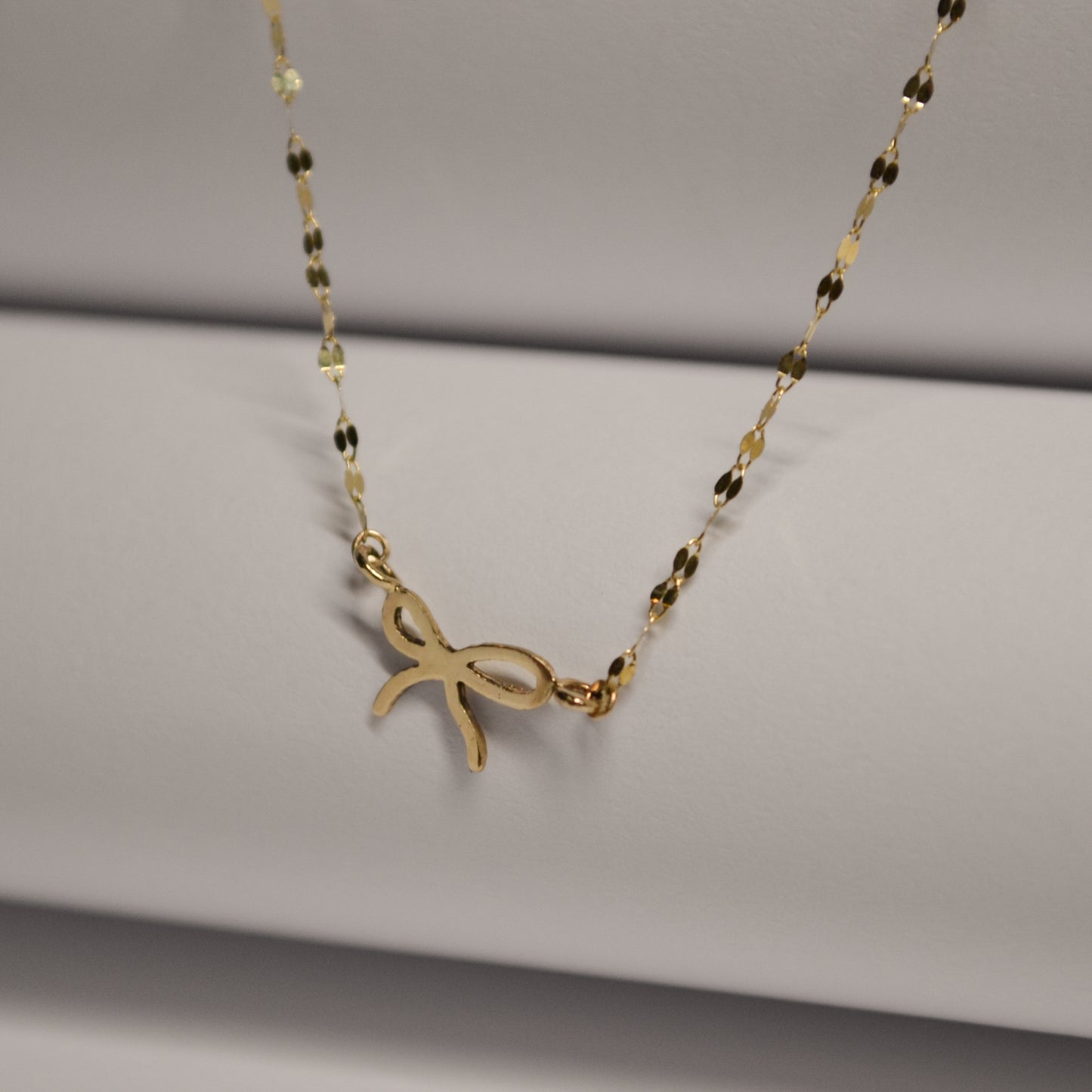 Bow Charm on Petal Chain Necklace in Solid 9k Gold