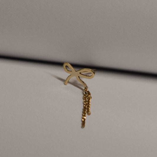Bow Studs in Solid 9k Yellow Gold