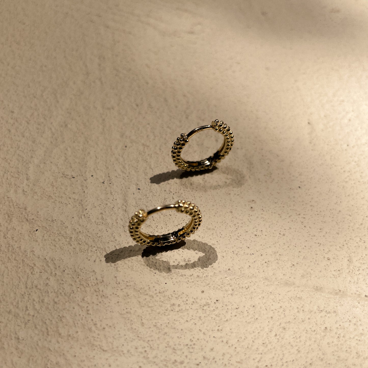 Brita Textured Solid 9k Gold Hoop Earrings