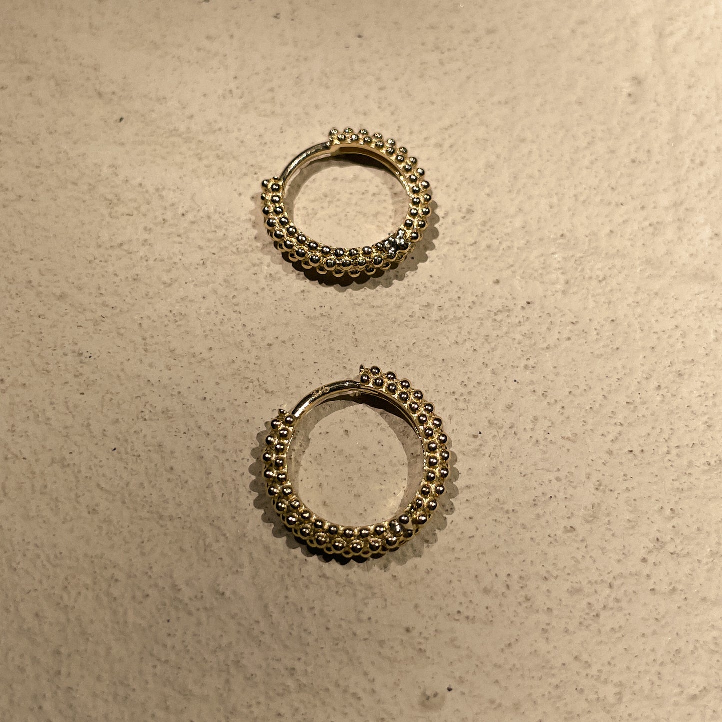 Brita Textured Solid 9k Gold Hoop Earrings