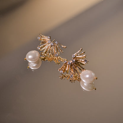 Charlotte Pearl Studs