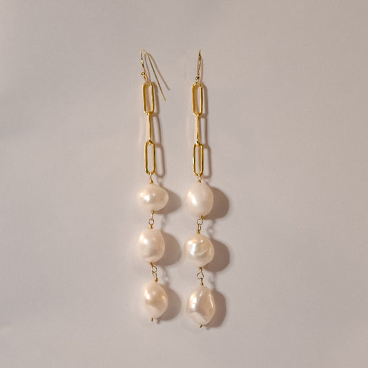 Cupio Pearl Drop Earrings