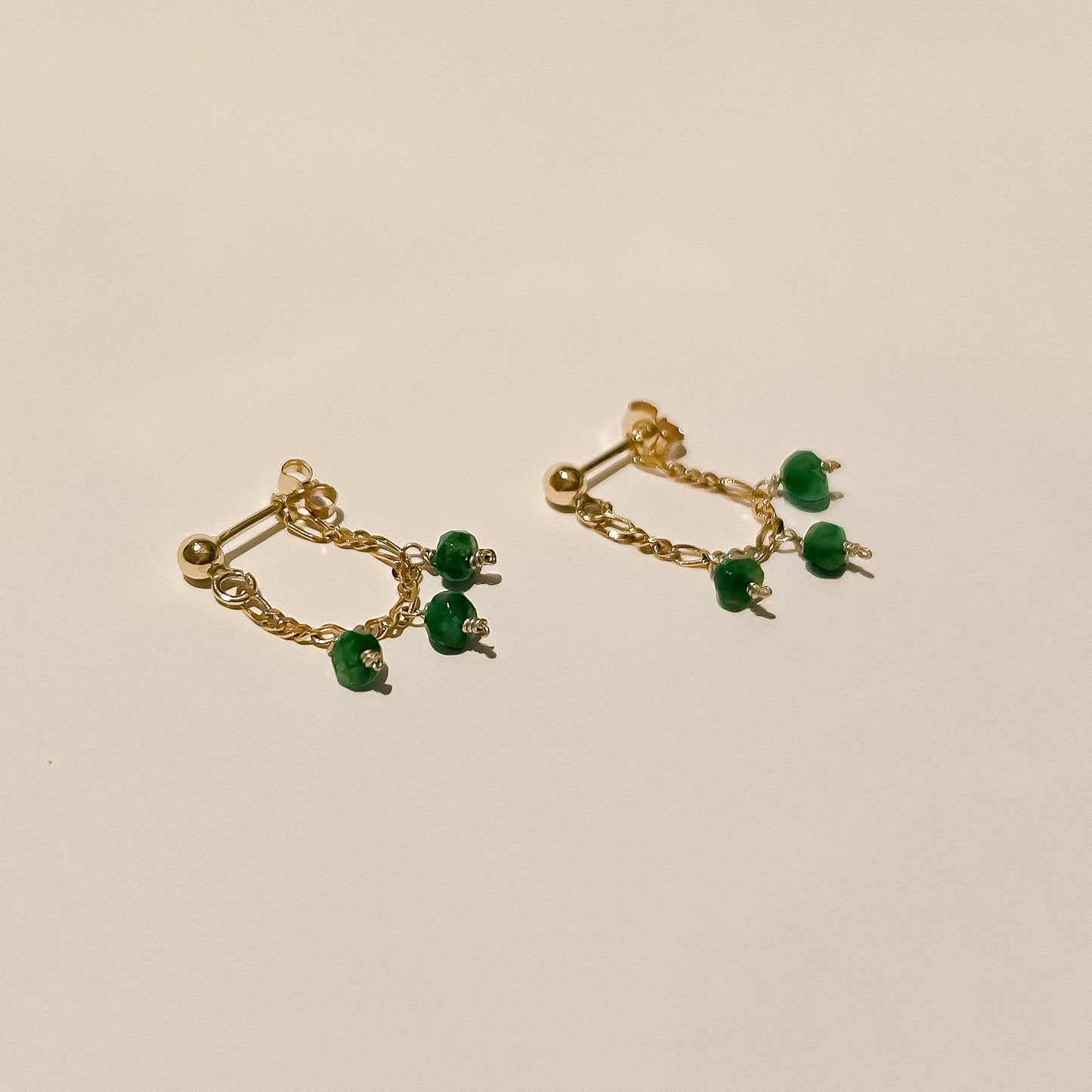 Della Solid Gold Chain Emerald Earrings