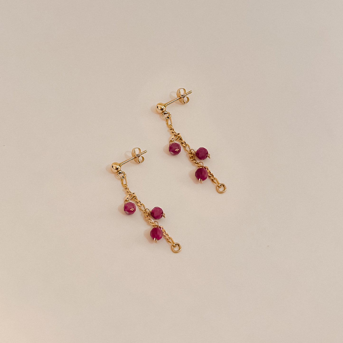 Della Solid Gold Chain Ruby Earrings