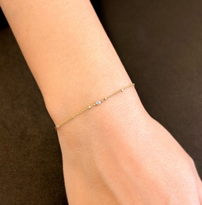 Single Accent Diamond Bracelet In Solid 9k Yellow Gold