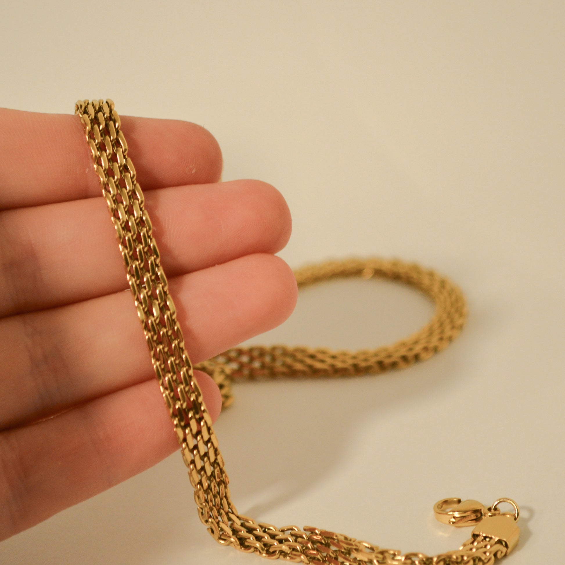 dylan snake chain gold chunky 