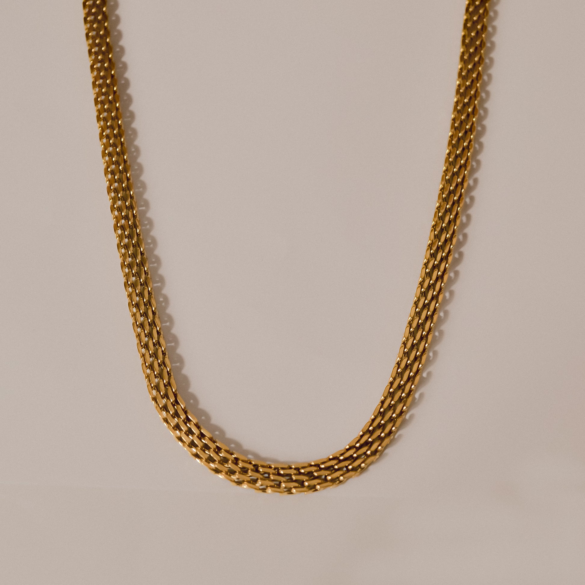 Elliot collection, gold chunky chain, statement piece 