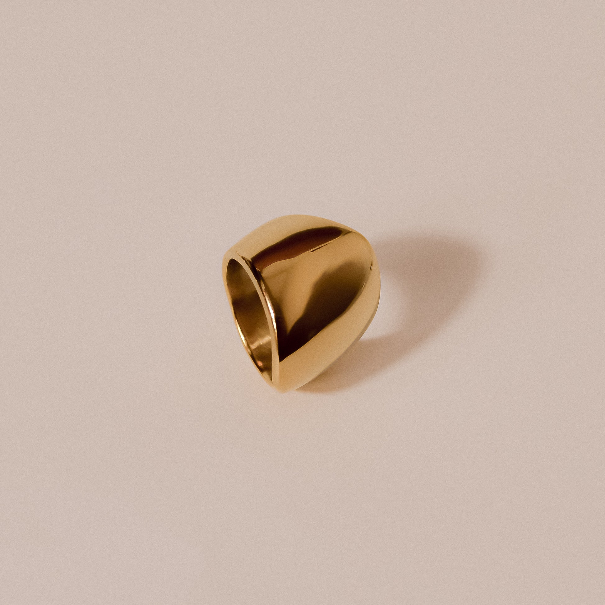 chunky gold form ring 