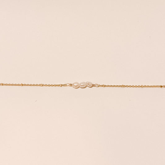 Jolie Solid 9k Gold Seed Pearl Necklace