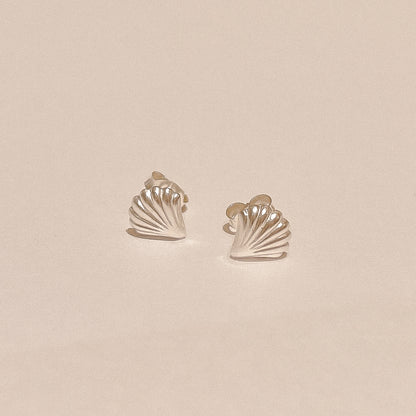 Malibu Silver Shell Studs