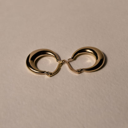 Solid 9k Gold Mini-Lahni Hoop Earrings