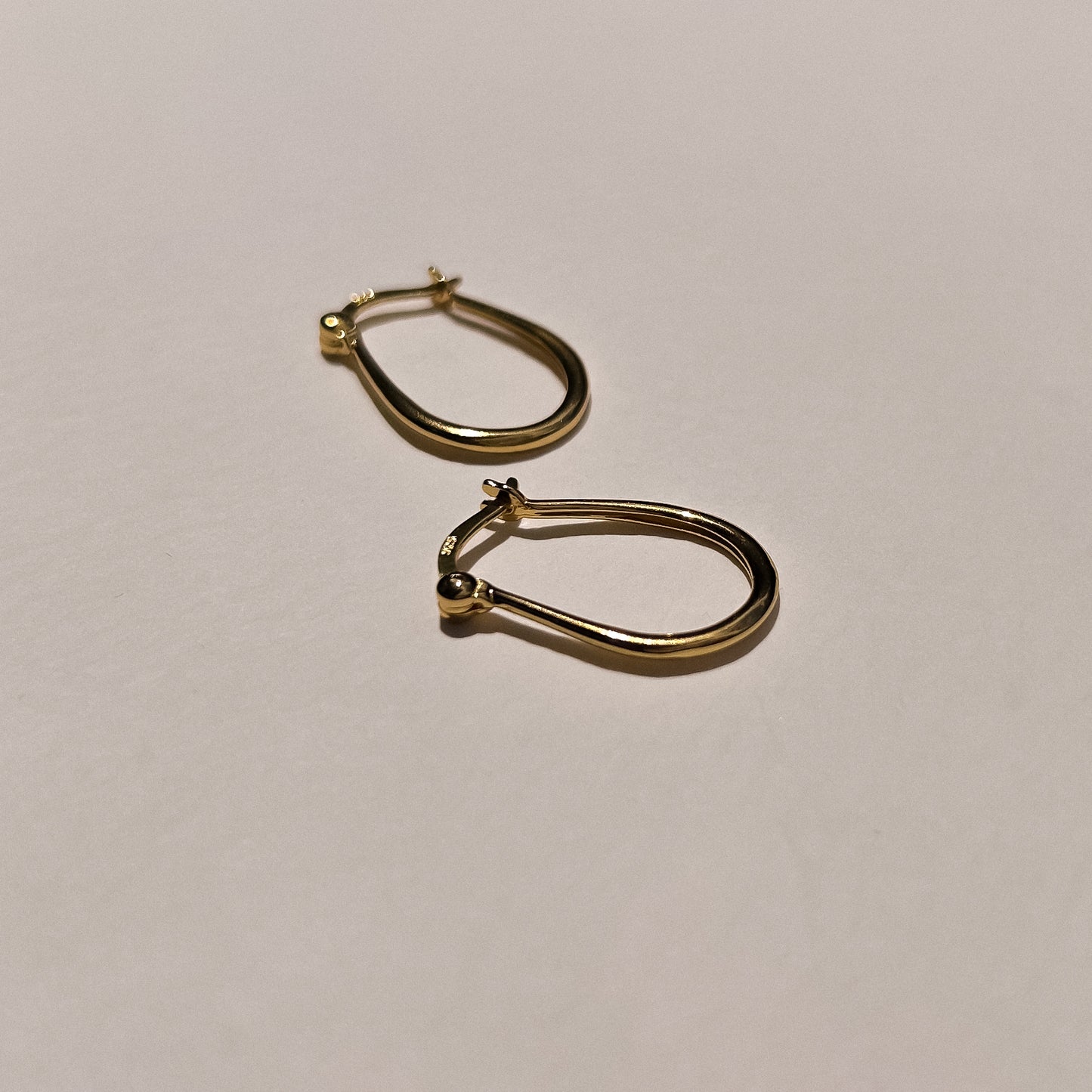 Nova Gradient Hoop - Gold Vermeil