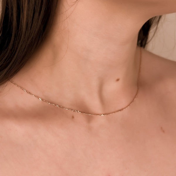 rosegoldfigaronecklace_model_s